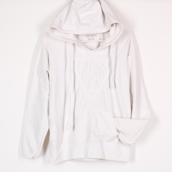 guess triangle logo sweatshirt